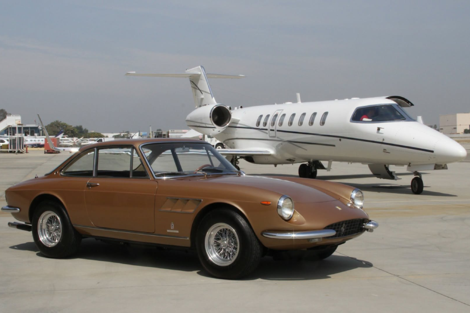 1967 Ferrari 330 GTC - front right view