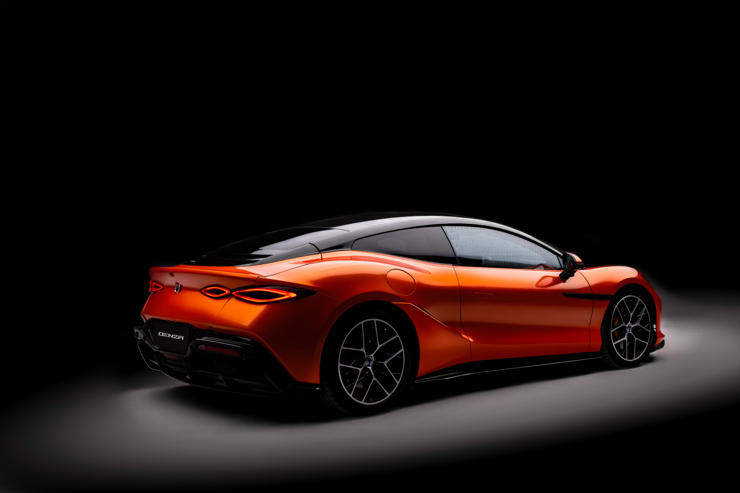 Denza Z - rear right view
