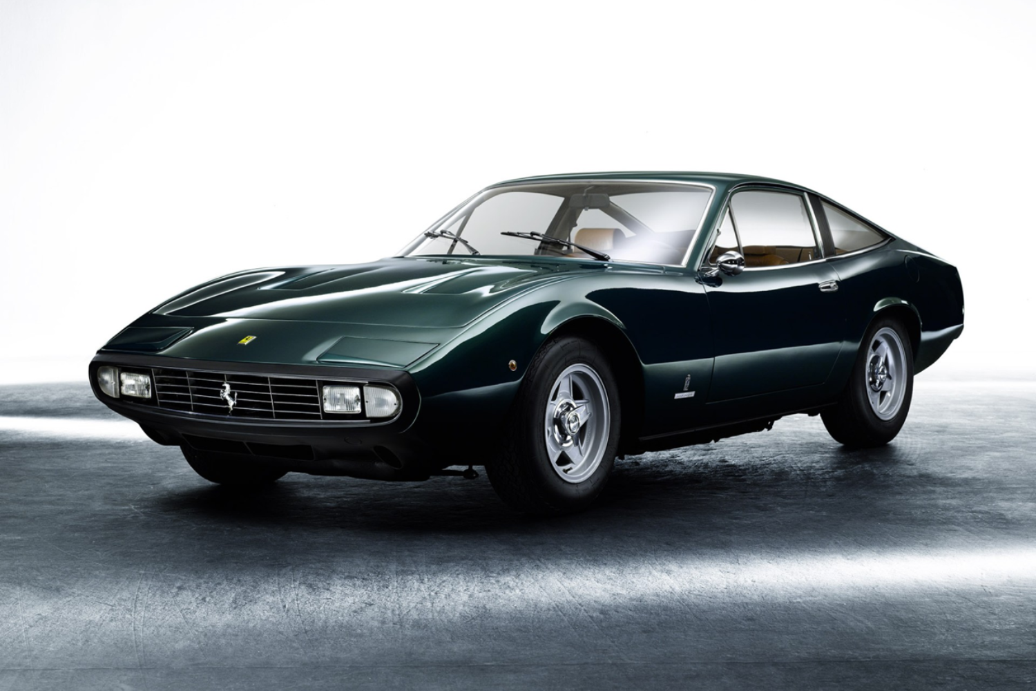 Ferrari 365 GTC-4 - front left view