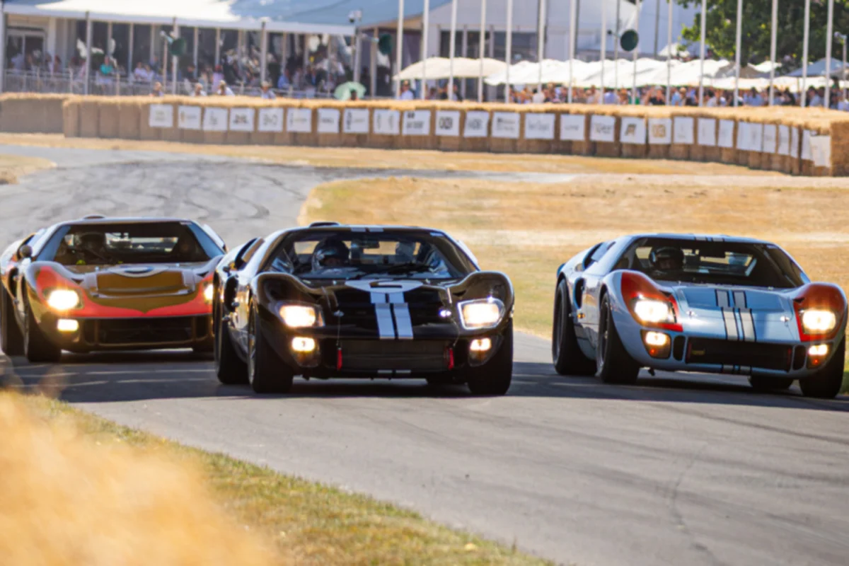 Ford GT Reunion