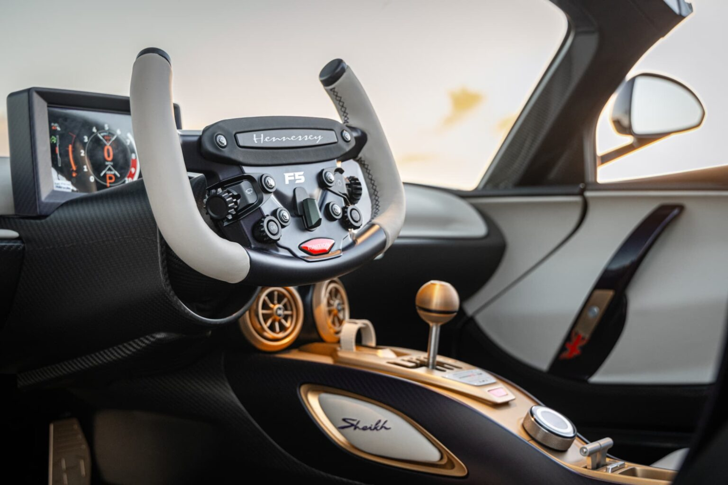 Hennessey Venom F5-M - interior