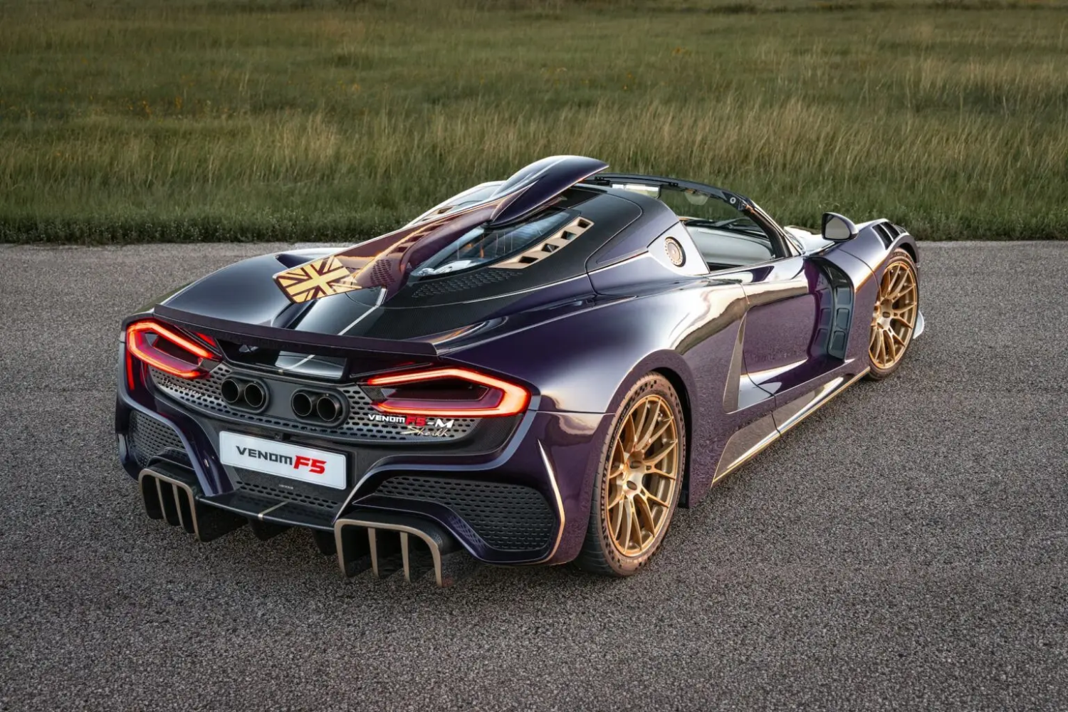 Hennessey Venom F5-M - rear right view.