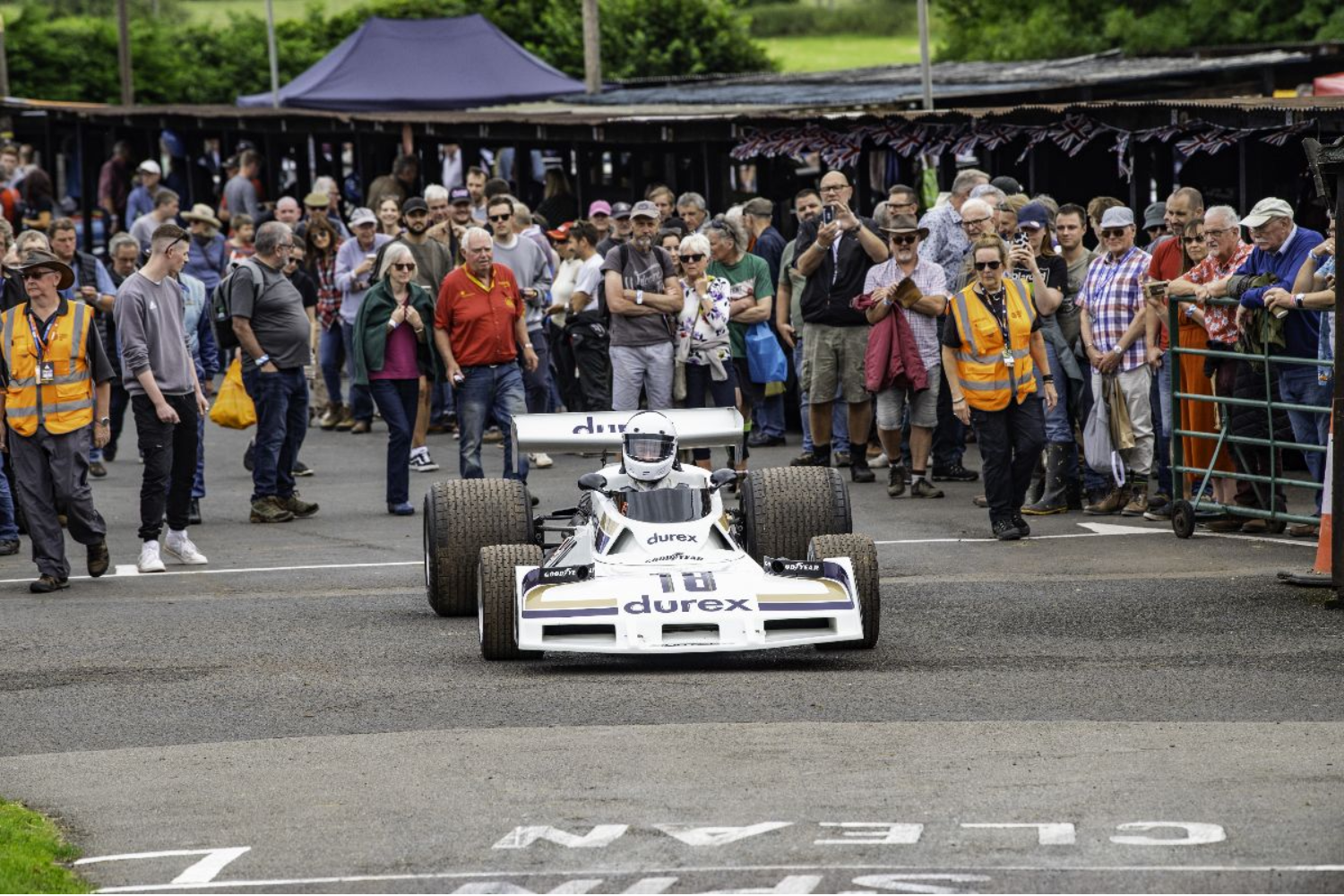 Surtees TS19 from 1976