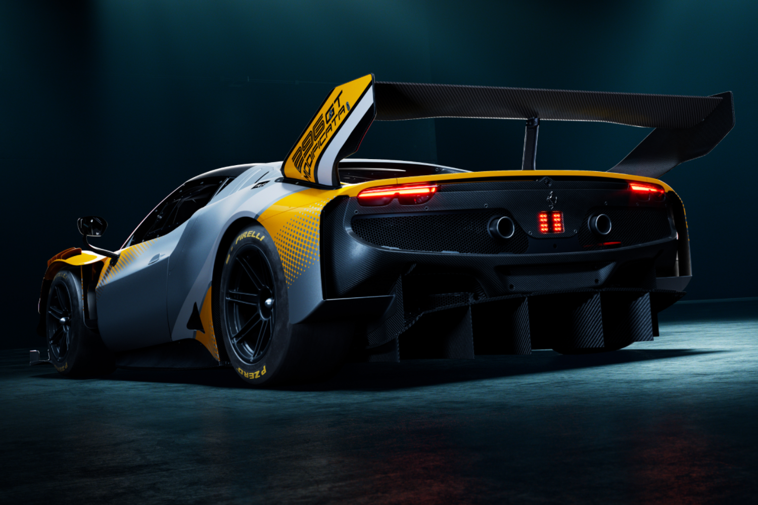 F296GTM - rear left view