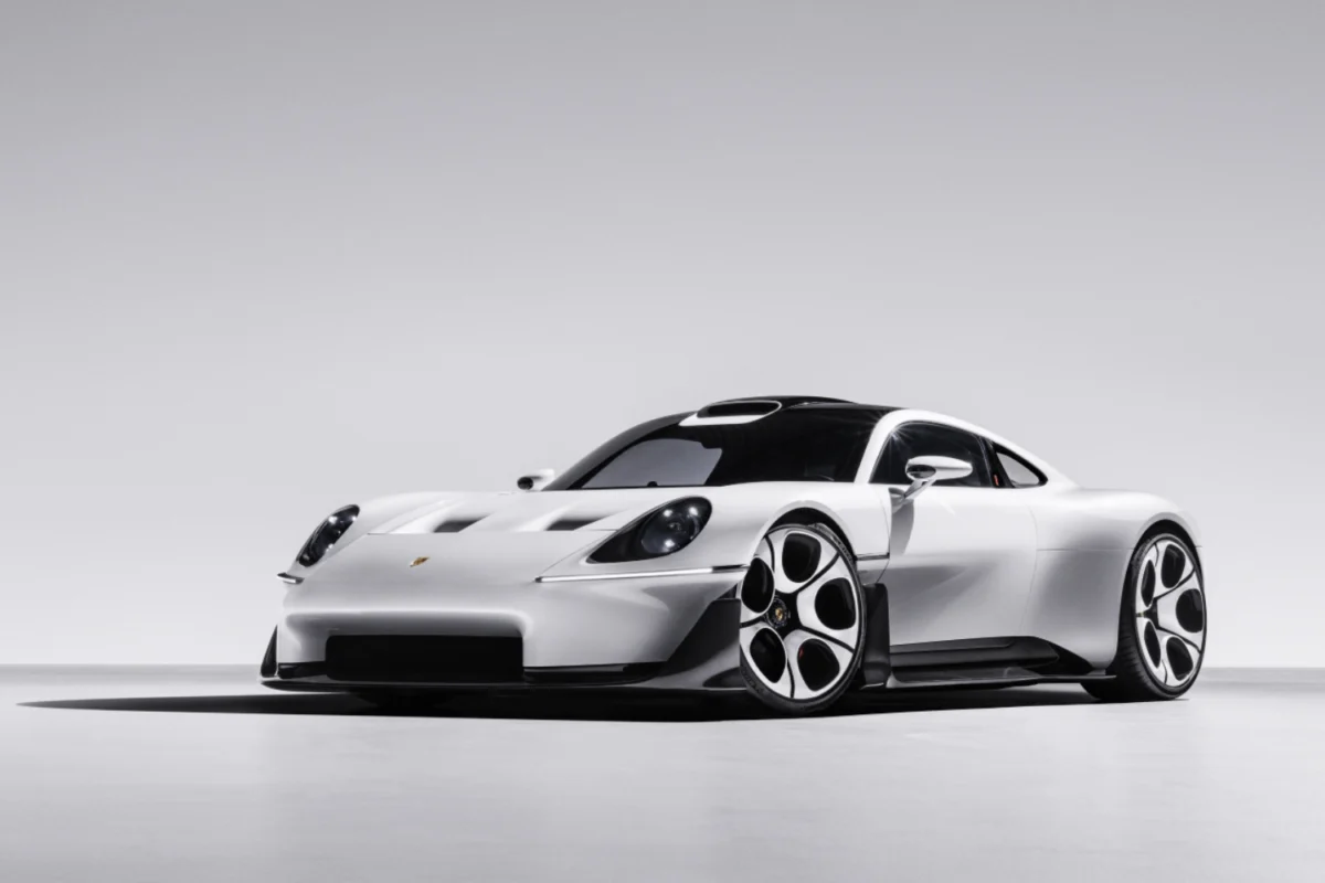 Porsche Mission S - front right view