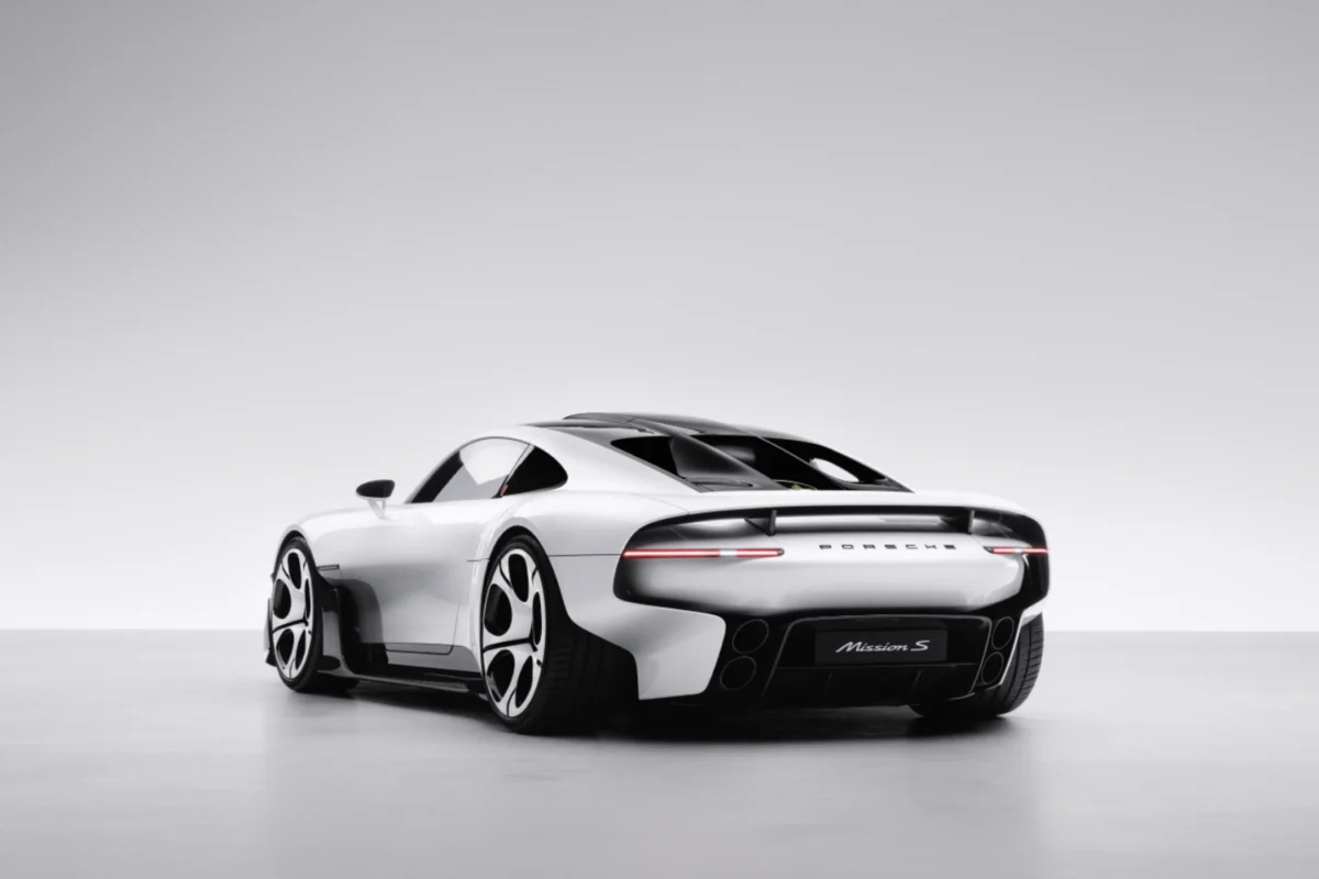Porsche Mission S - rear right view
